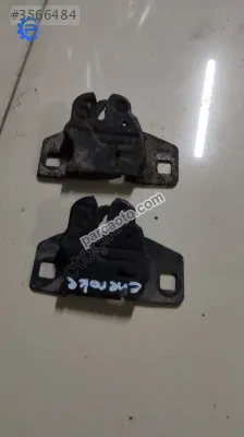 93 95 Cheroke çıkma kaput kilidi
