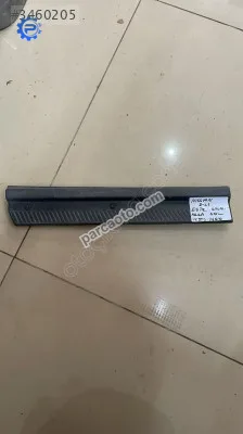 Nissan D21 eşik bakaliti arka sol