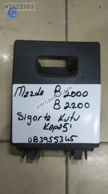 B2000-b2200 sigorta kutu kapaği ub3955345