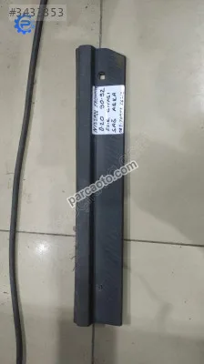 Opel Frontera D20 Orjinal Sağ Arka Kapı Çıtası - 76953-56G13
