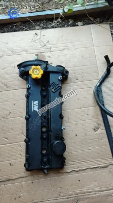Dodge Nitro 2007 2011 çıkma motor üst eksantrik kapağı