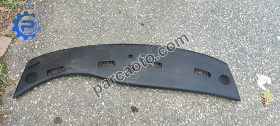 chrysler Concorde 96 97 torpido üst plastiği 3.500
