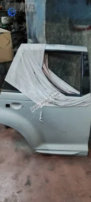 Chrysler pt cruiser sağ arka kapı