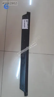 Mazda b2200 kapı eşiği k2443ub3968721