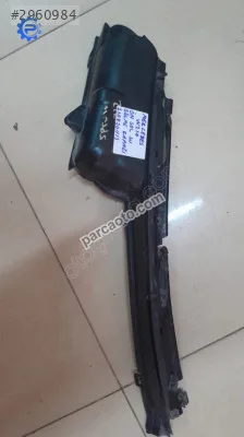 Mercedes  w210  ön sol su bölme kapağı 2108301113