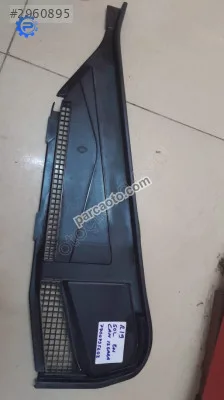 R19 sol ön cam ızgara  7700795403