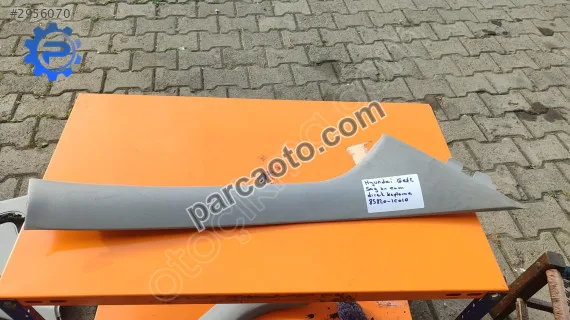 Hyundai Getz  çıkma sağ ön cam direk kaplaması 85820-1C010