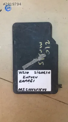 Mercedes w210 sigorta kutusu kapağı 2105451503