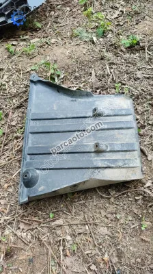 Mercedes 210 kasa alt muhafaza plastiği 2105242330