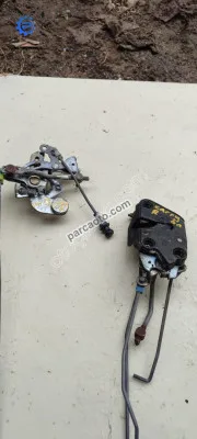 Suzuki Cary çıkma sağ kapı kilit