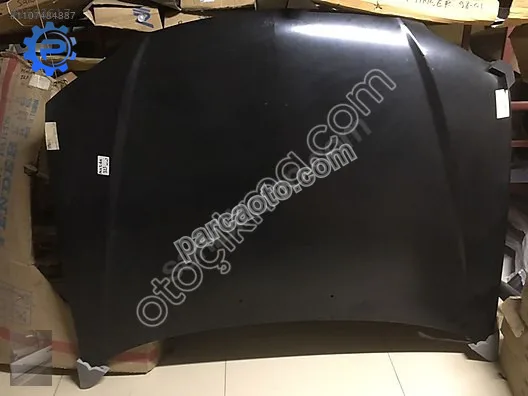 Mazda 323 motor kaputu 99-02
