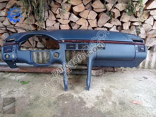 mercedes w210 lacivert renk torpido