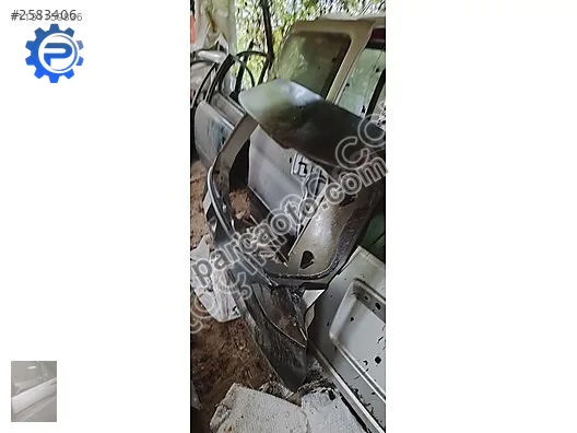 Nissan x-trail arka bagaj kapağı