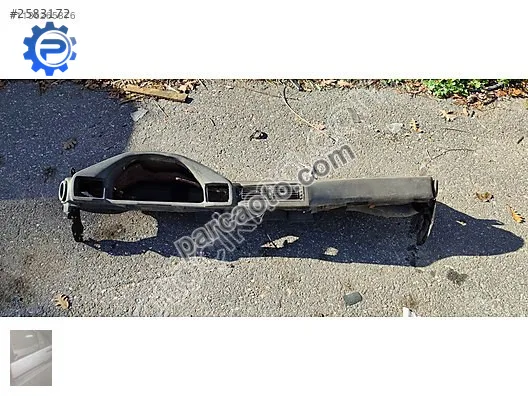 BMW E34 çıkma torpido