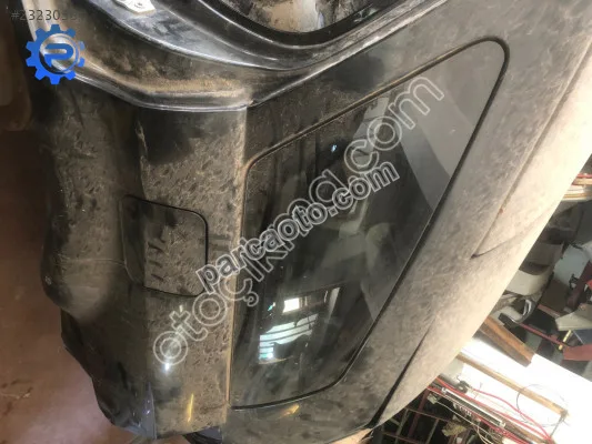 Çıkma chrysler 300c arka kelebek camı