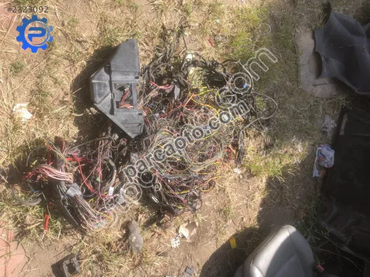 Çıkma mercedes 210 220 d elektrik tesisatı