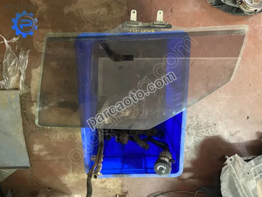 Çıkma suzıkı swift sol ön cam
