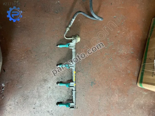 Çıkma toyota raw4 benzin enjektörleri Çıkma toyota raw4 benzin enjektörleri