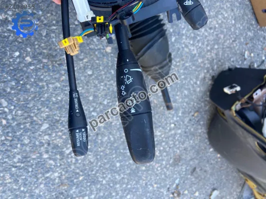 Çıkma chrysler 300 c silecek kolu