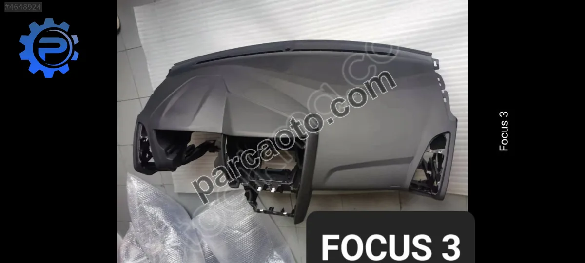 Bm51a04305 ford focus 3 ön göğüs