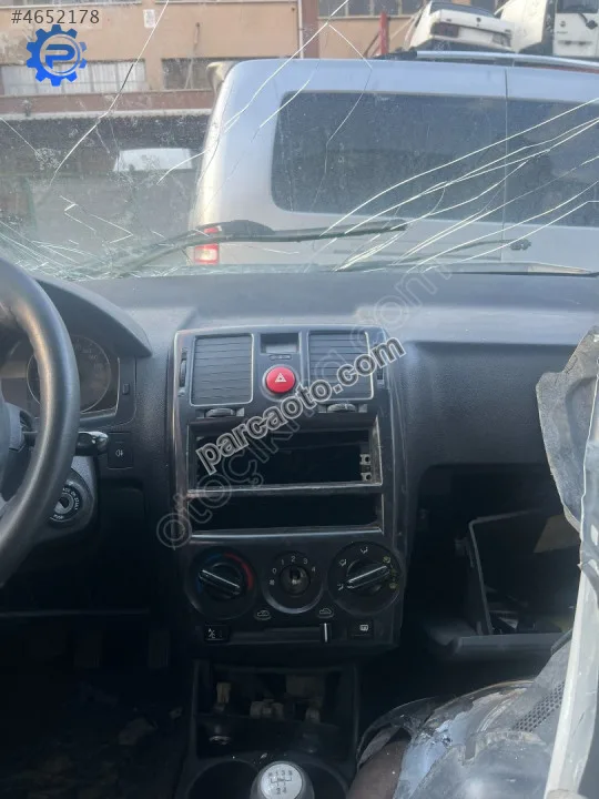 Hyundai Getz Orta Izgara Klima Paneli Klima Üflemeleri Çıkma