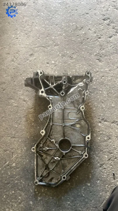 Micra K13 Ön Zincir Kapağı HR12