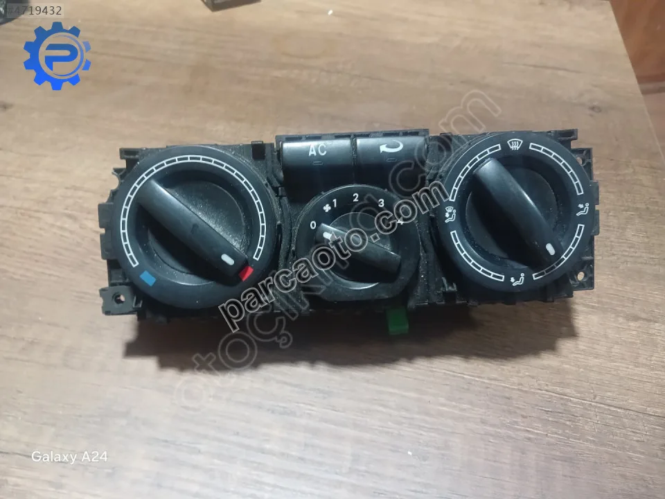 Transporter t5 klima paneli çıkma