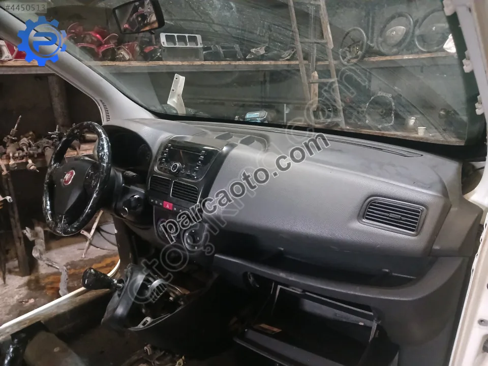 Fiat doblo dolu göğüs airbag çıkma