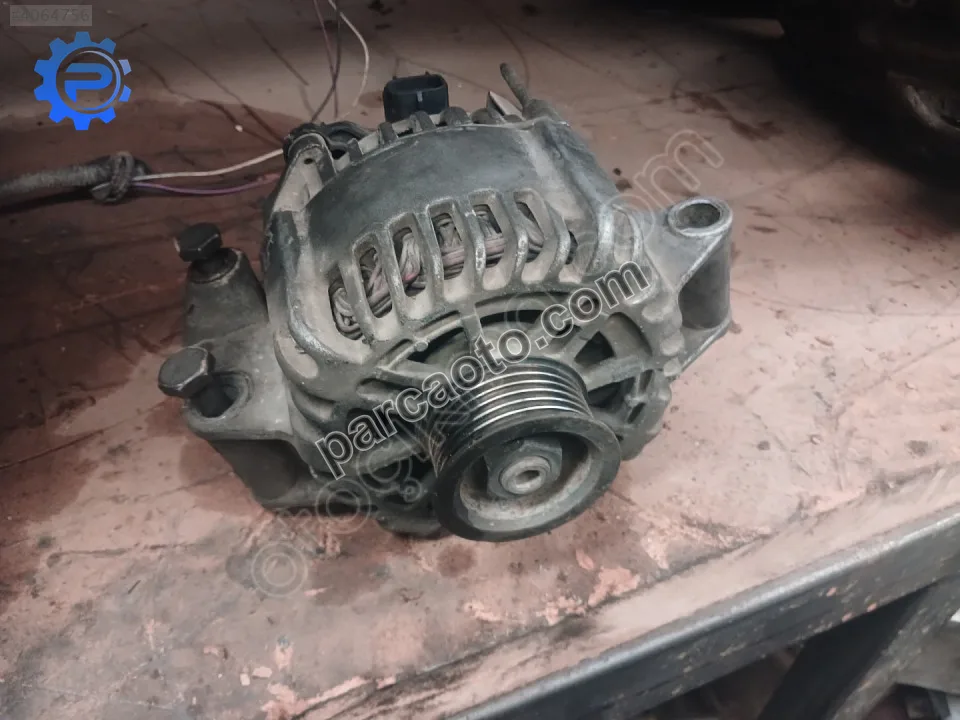 Ford mondeo 2.0 benzinli şarj dinamosu çıkma