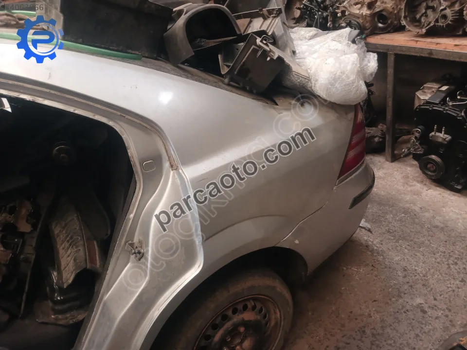 Ford mondeo sol arka camurluk çıkma 2002 2006