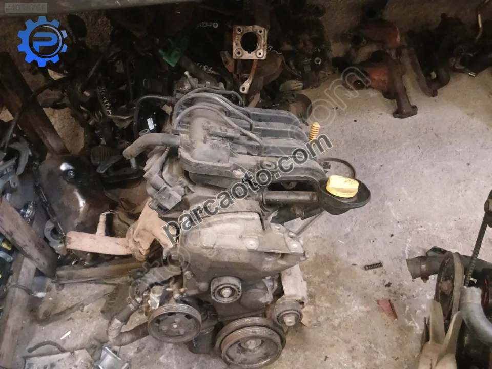 Renault symbol 1.2 komple motor çıkma