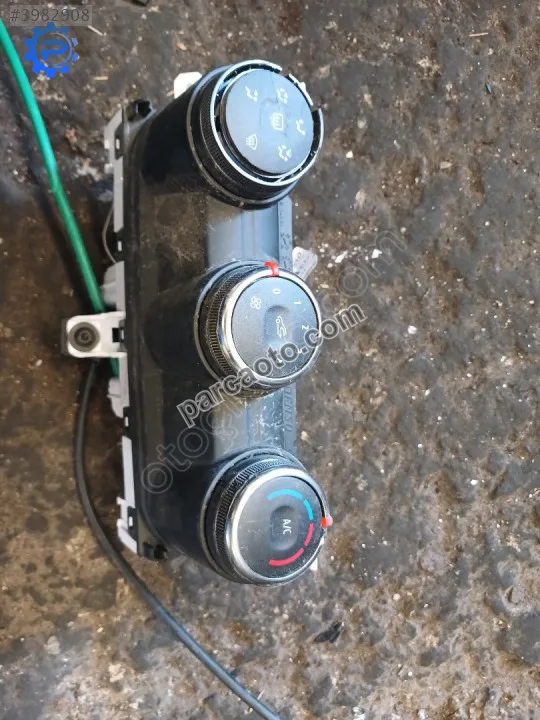 Renault clio 5 kalorifer kumanda paneli çıkma