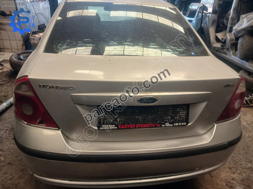 Ford mondeo bagaj kapağı çıkma