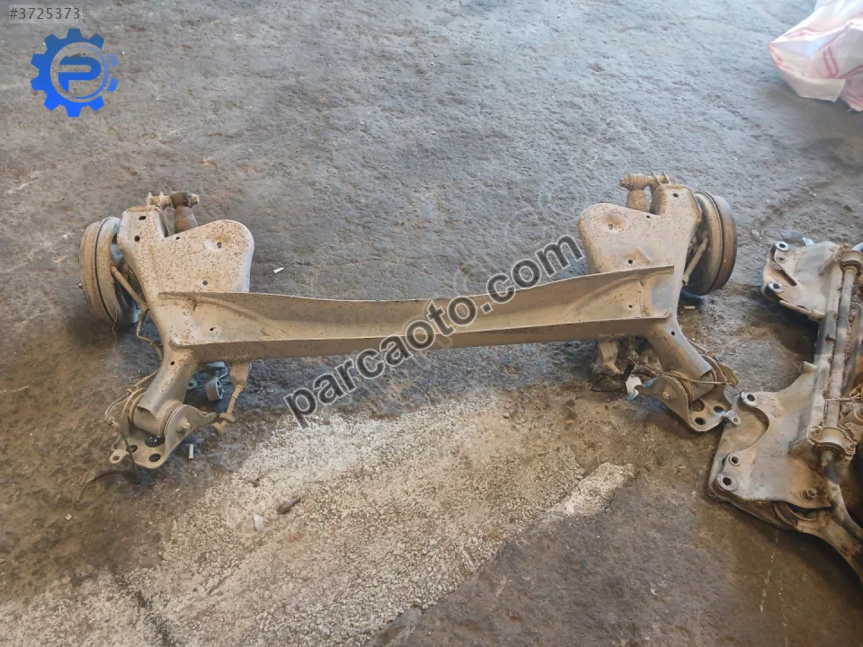 Fiat fiorino arka dingil çıkma