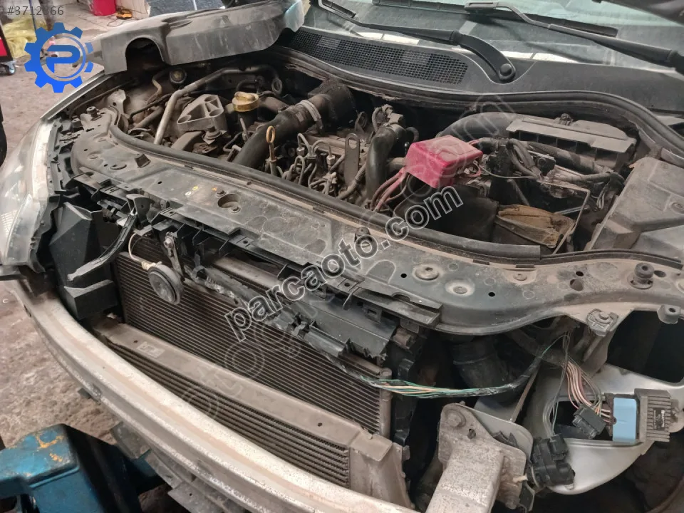 Renault megane 2 ön panel çıkma