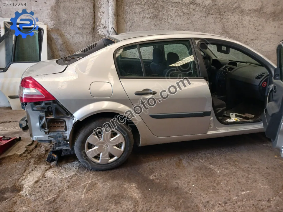 Renault megane 2 arka dingil çıkma