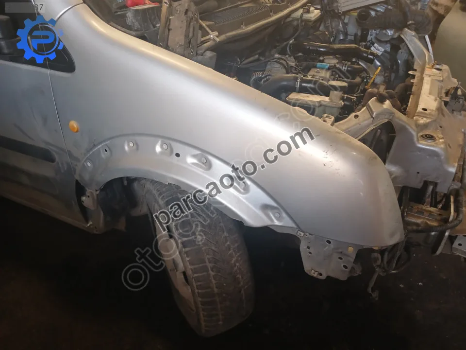 Ford connect sağ ön çamurluk çıkma