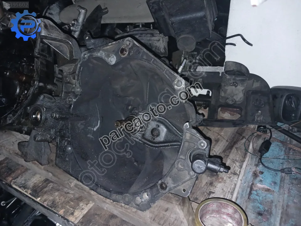 Peugeot partner tepe 1.6 dizel şanzıman çıkma