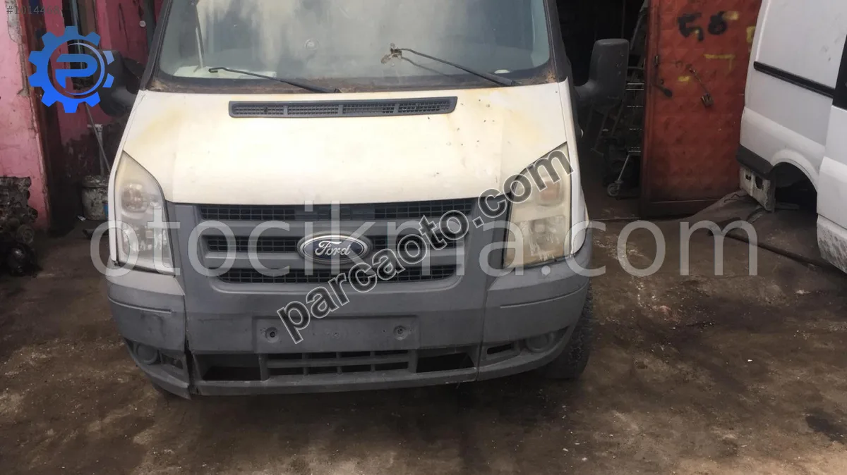 Ford Transit V347 Ön Tampon Çıkma Hatasız