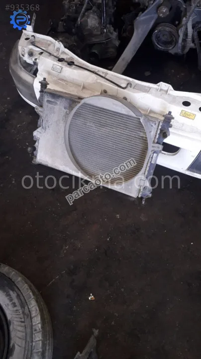 Ford Transit Su Radyatörü Çıkma