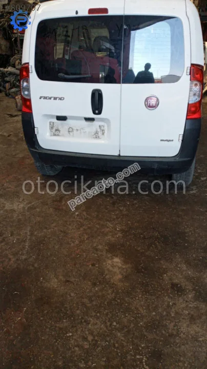 Fiat Fiorino Arka Dingil Çıkma  2010 Model
