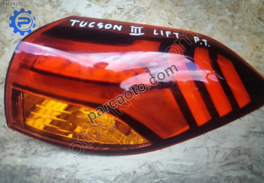 Hyundai Tucson Sağ Arka Stop Dış (LEDli) 2020 9242D7600