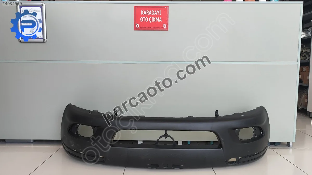 Toyota Yaris Tampon Ön - Kocaeli Gebze