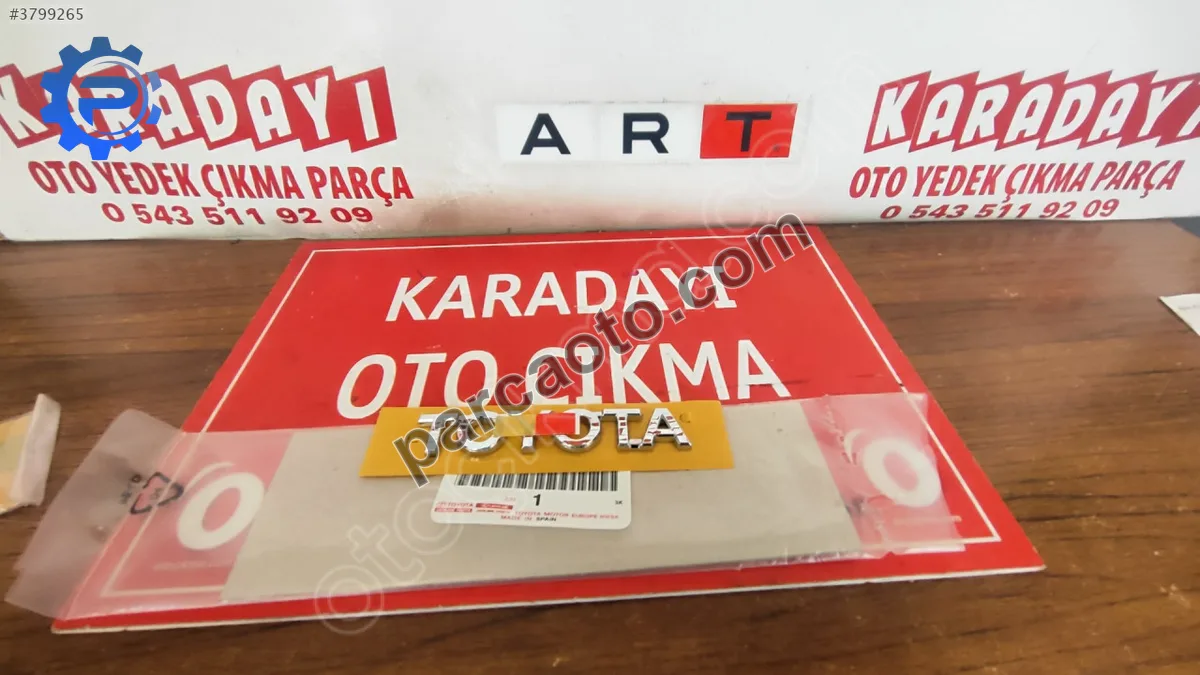 Toyota Corolla Arka Bagaj yazısı 75441F4011