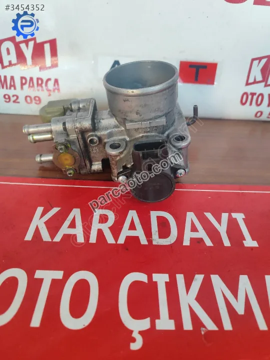 Toyota Corolla Boğaz kelebeği 99-2002 1.6 Enjeksiyonlu