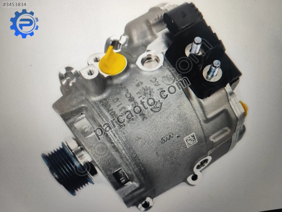 Audi Q8 Alternatör Şarj Dinamosu