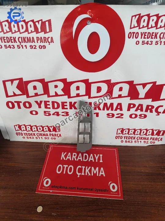 Toyota Corolla Cam Düğme Çerçevesi 99-2002 ( DÖRTLÜ )