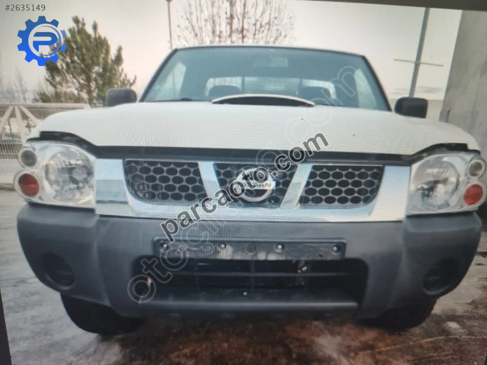 Nissan Navara 2002-2005 ön panjur sıfır