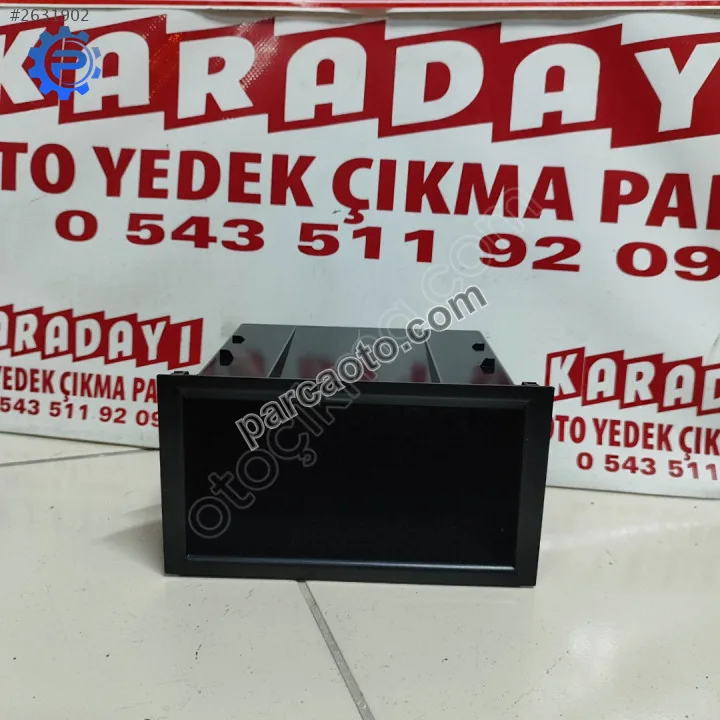 Toyota Corolla Efsana kasa Orta göğüs kutu kasetlik orjinal sifir