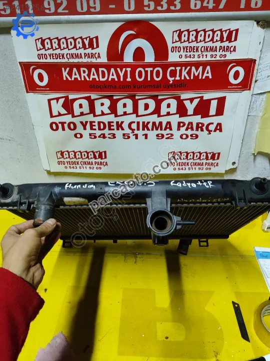 Hundai acecent Era 1.5 su radyatörü çıkma orjinal
